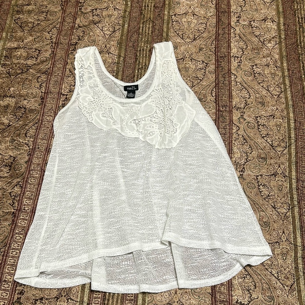 Rue 21 top White Size M